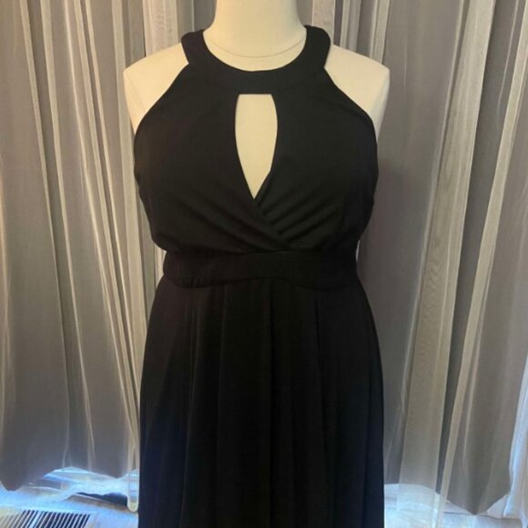 Torrid size 22 Black Studio Knit Keyhole Skater Dress - Picture 4 of 6